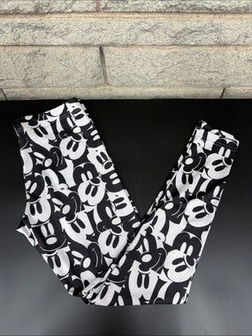 Disney Black & White Mickey Face Print Leggings